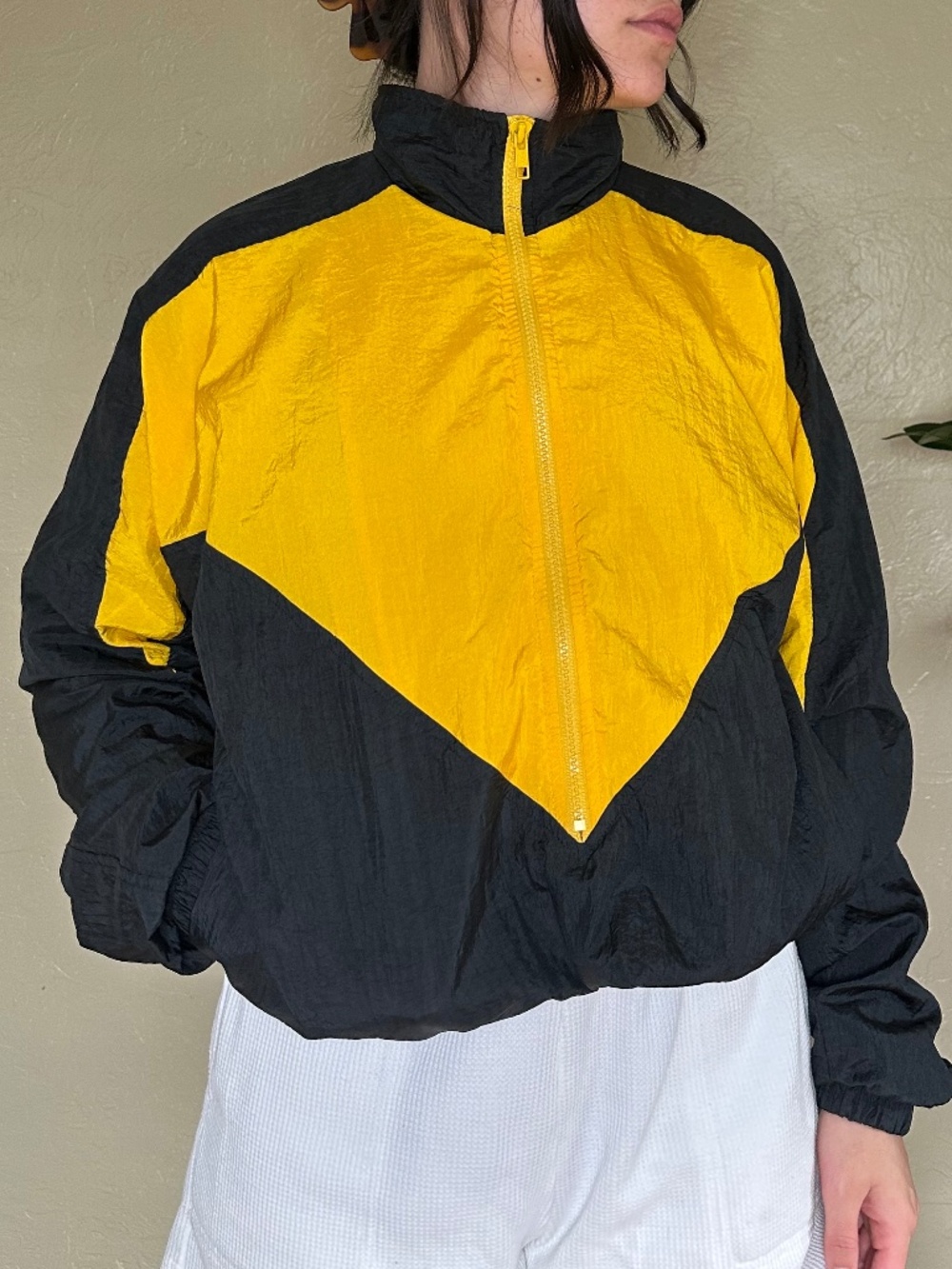 Tonix Y2K Black & Yellow Colorblock Windbreaker Jacket